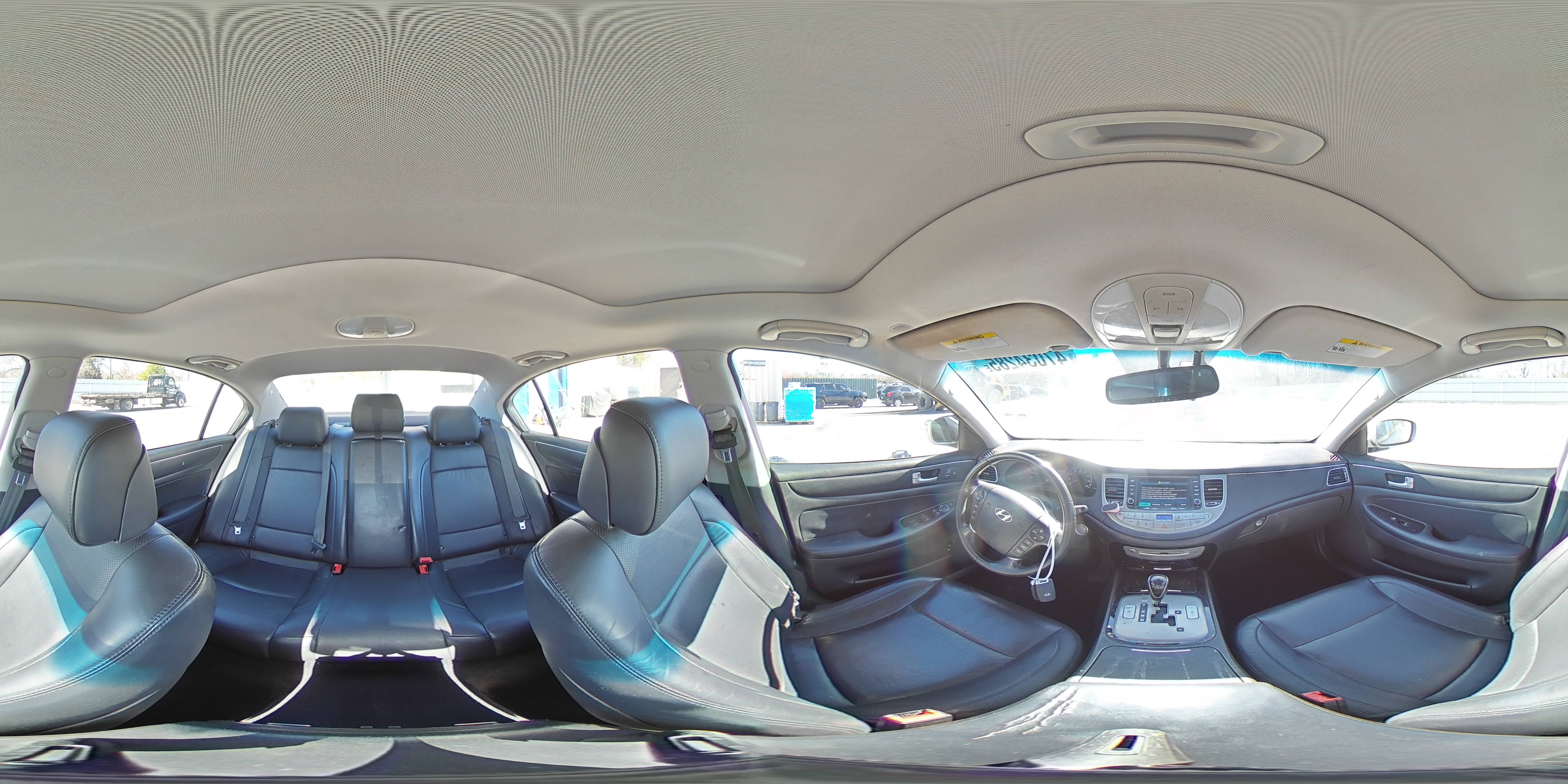 2013 Hyundai Genesis - Image 14