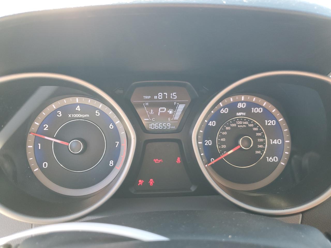 2014 Hyundai Elantra - Image 9