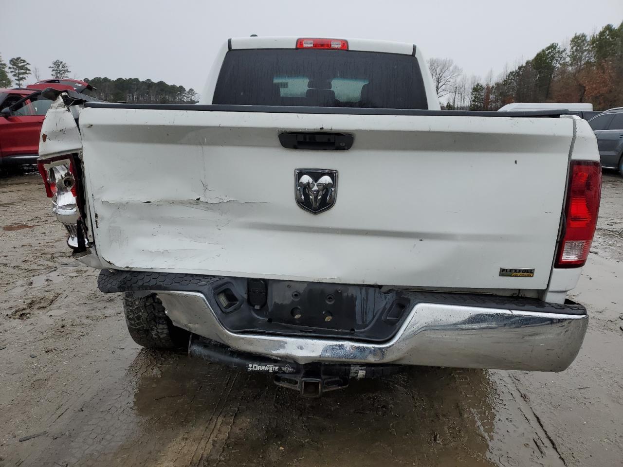 2015 RAM 1500 - Image 6