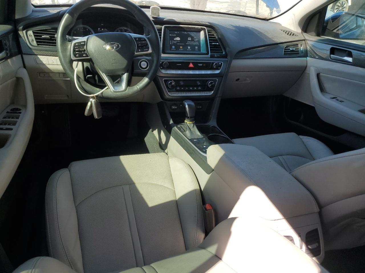 2019 Hyundai Sonata - Image 8