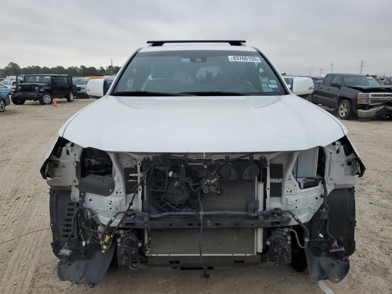 2023 Lexus GX - Image 5