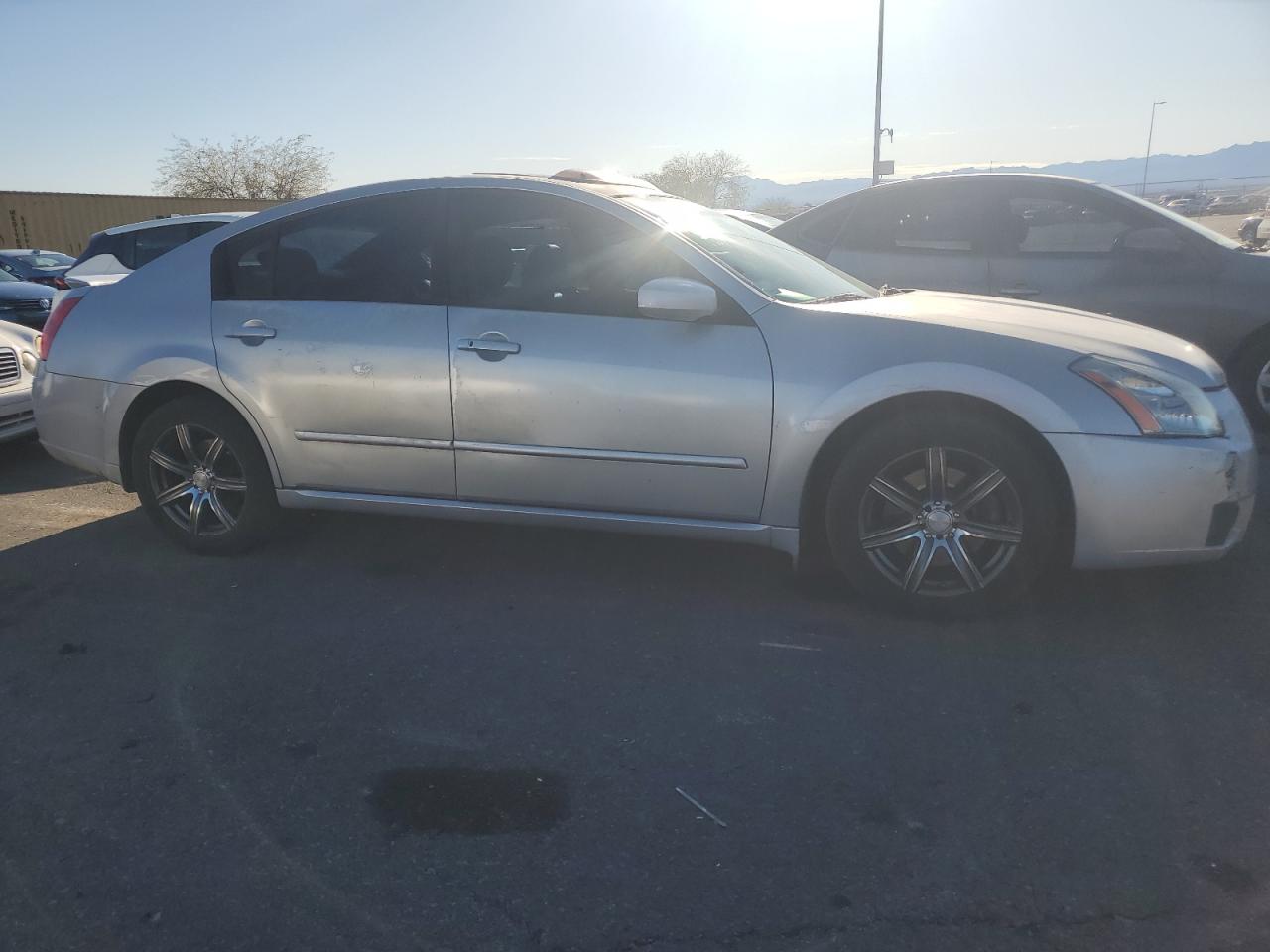 2007 Nissan Maxima - Image 4