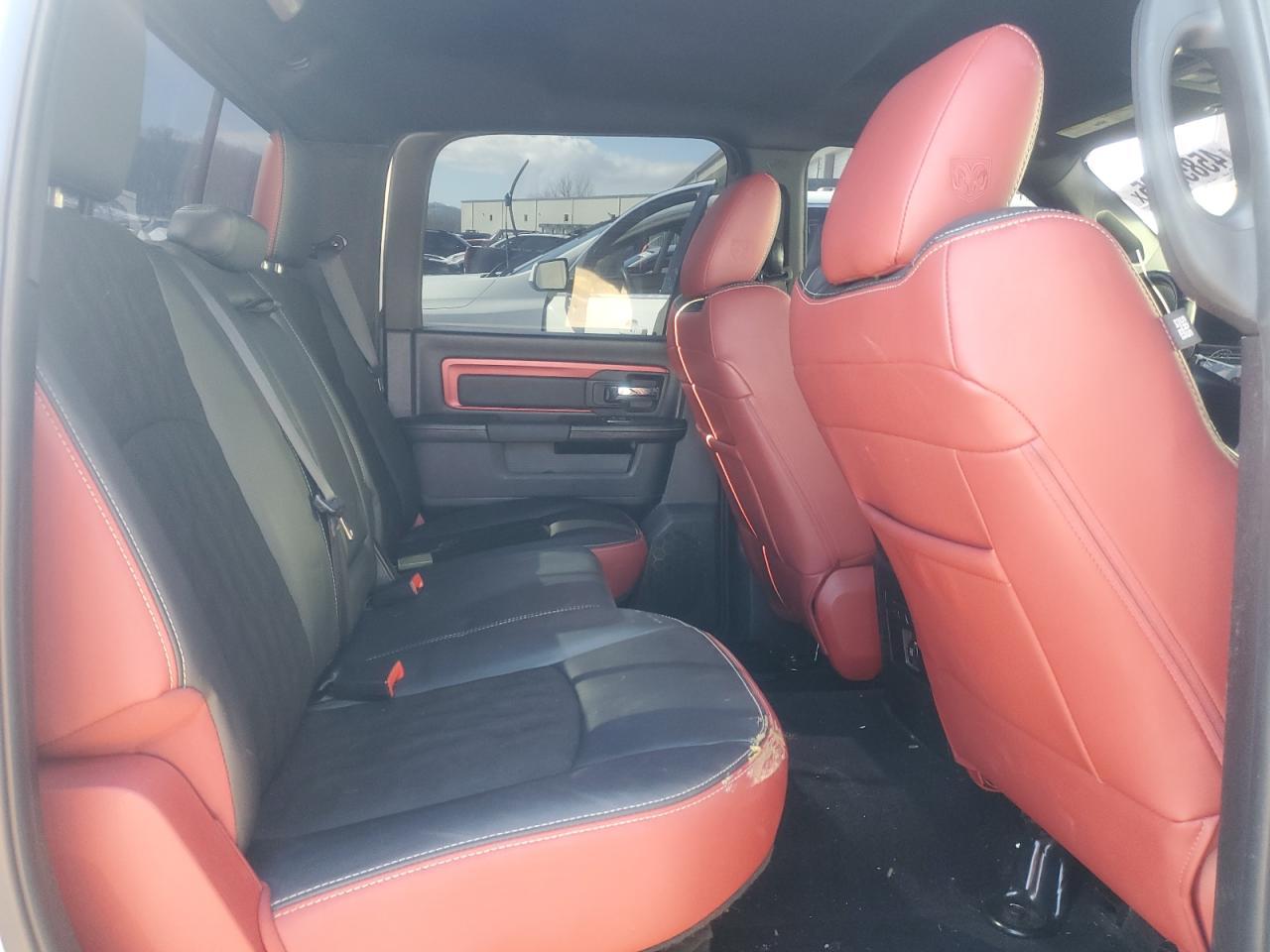 2017 RAM 1500 - Image 10