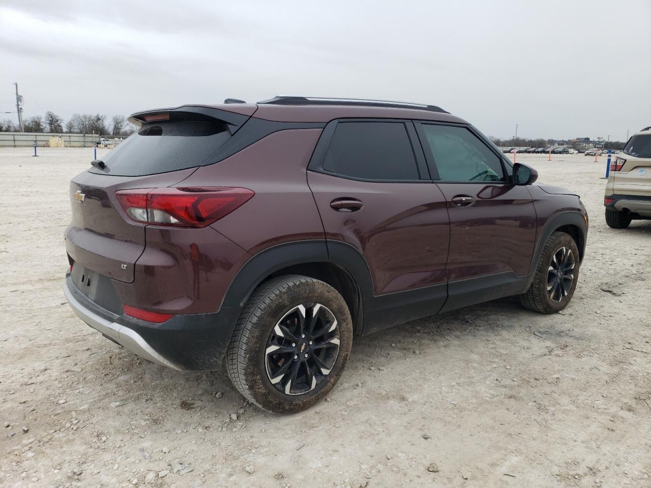 2023 Chevrolet TrailBlazer - Image 3