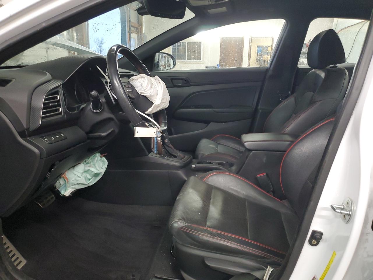 2019 Hyundai Elantra - Image 7