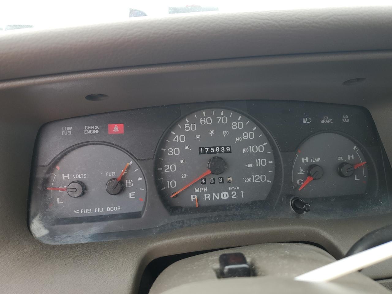 2002 Mercury Grand Marquis - Image 9