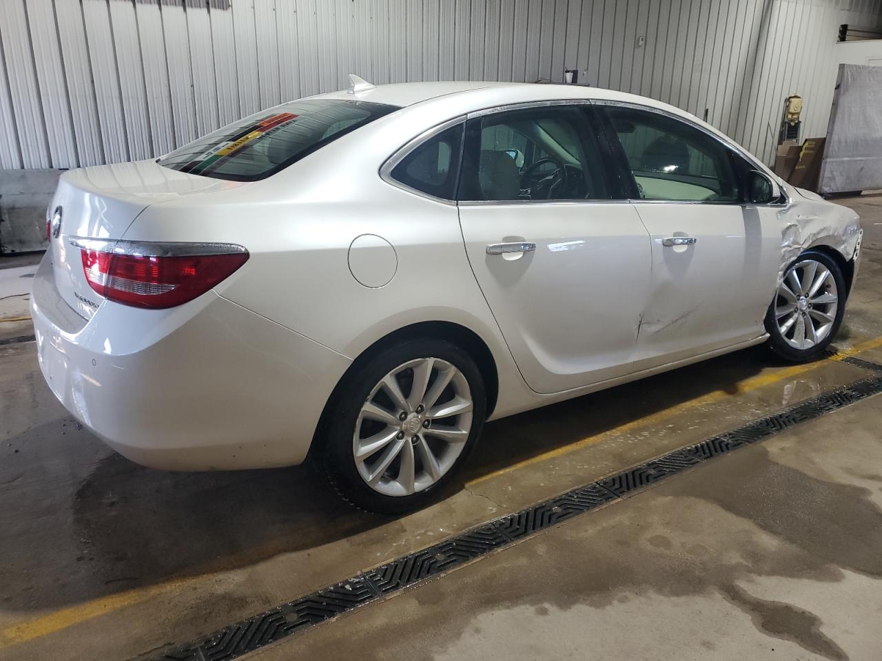 2012 Buick Verano - Image 3