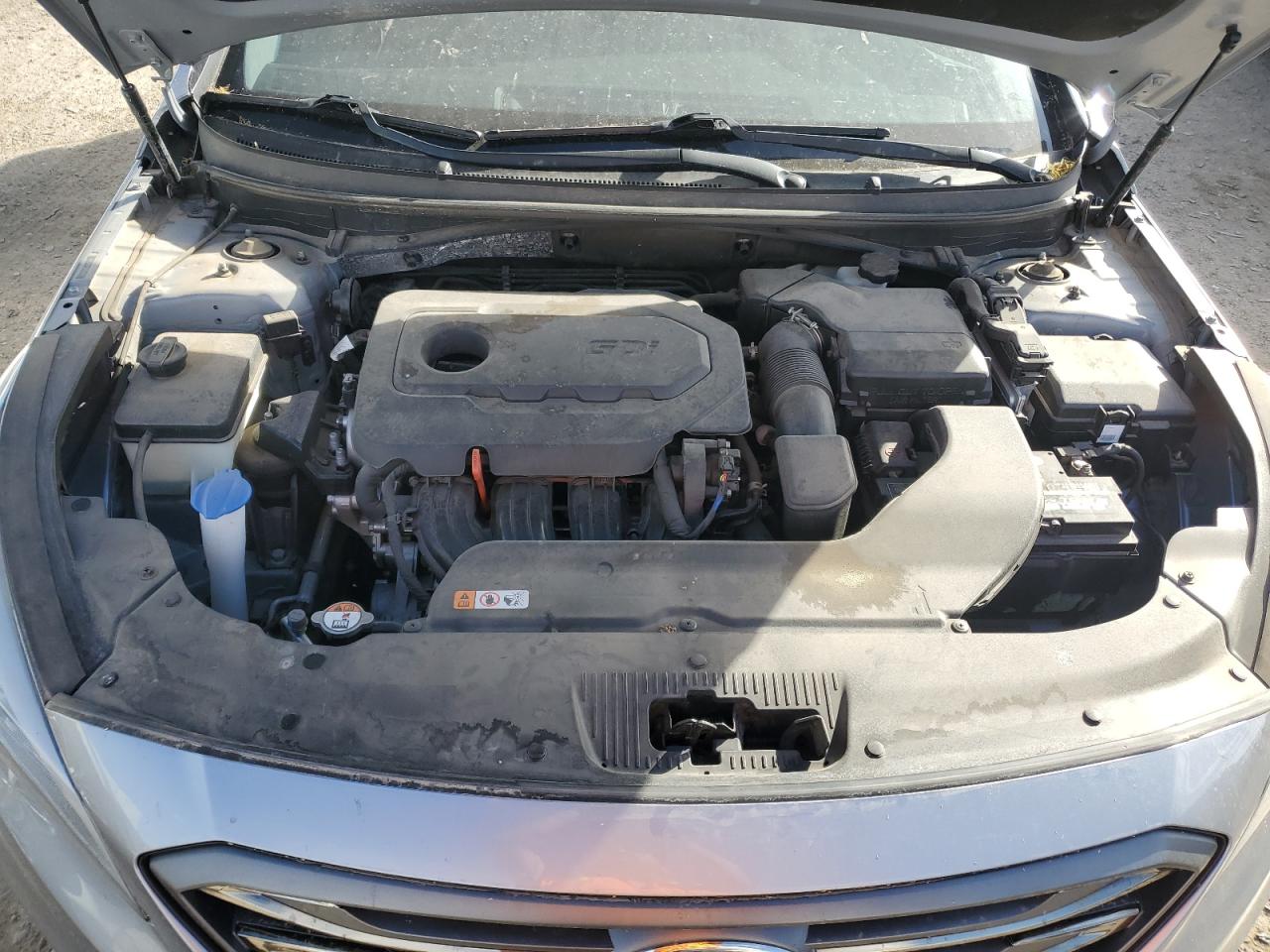 2016 Hyundai Sonata - Image 11