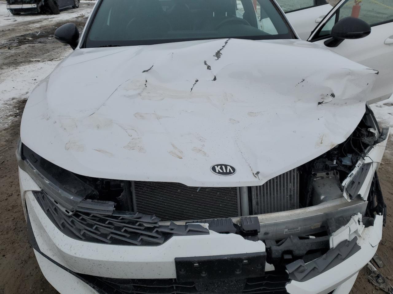 2021 Kia K5 - Image 13