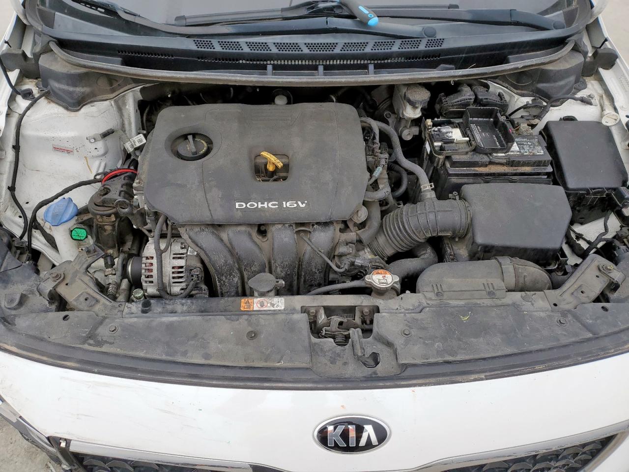 2017 Kia Forte - Image 11