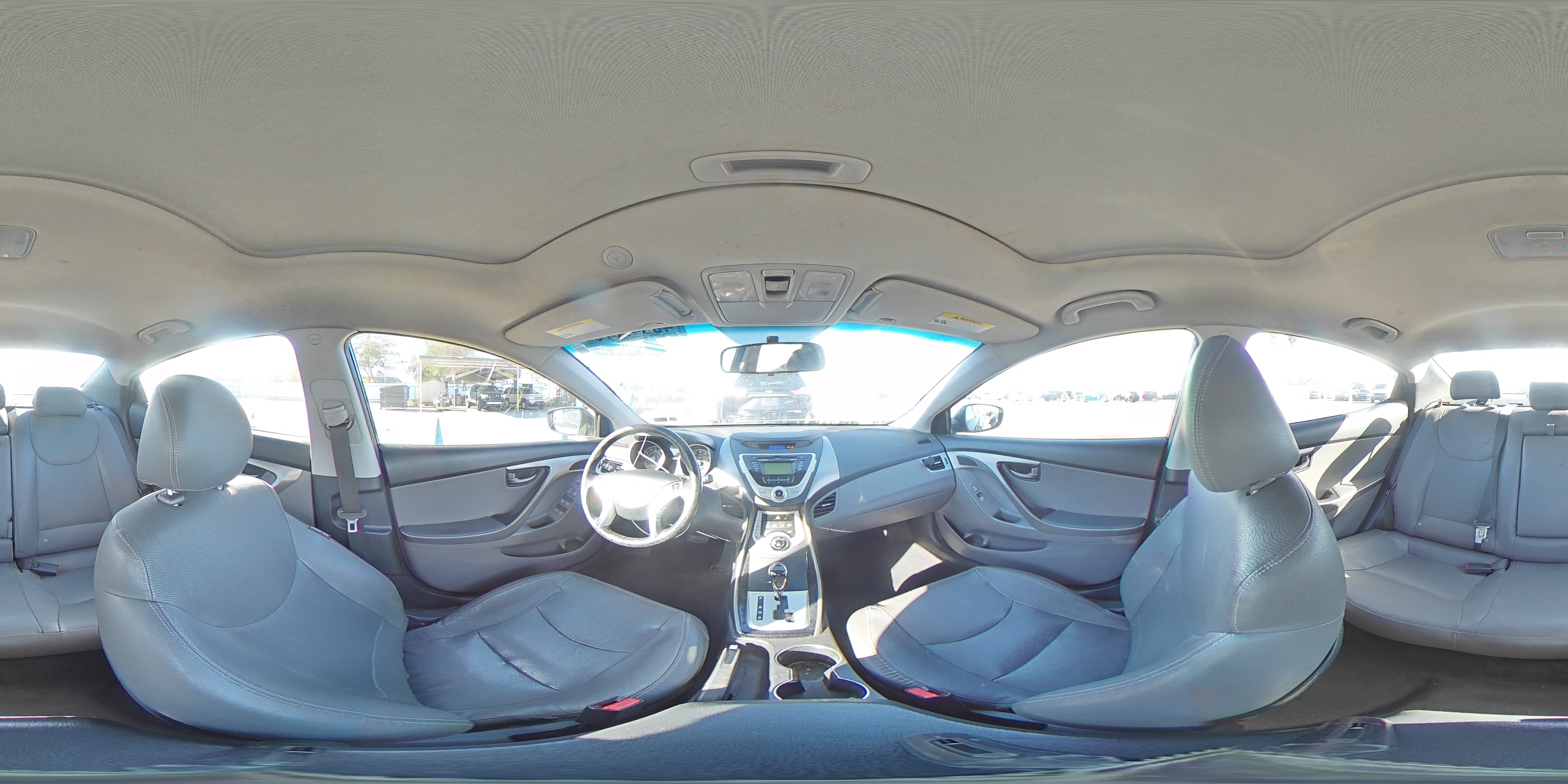 2012 Hyundai Elantra - Image 12