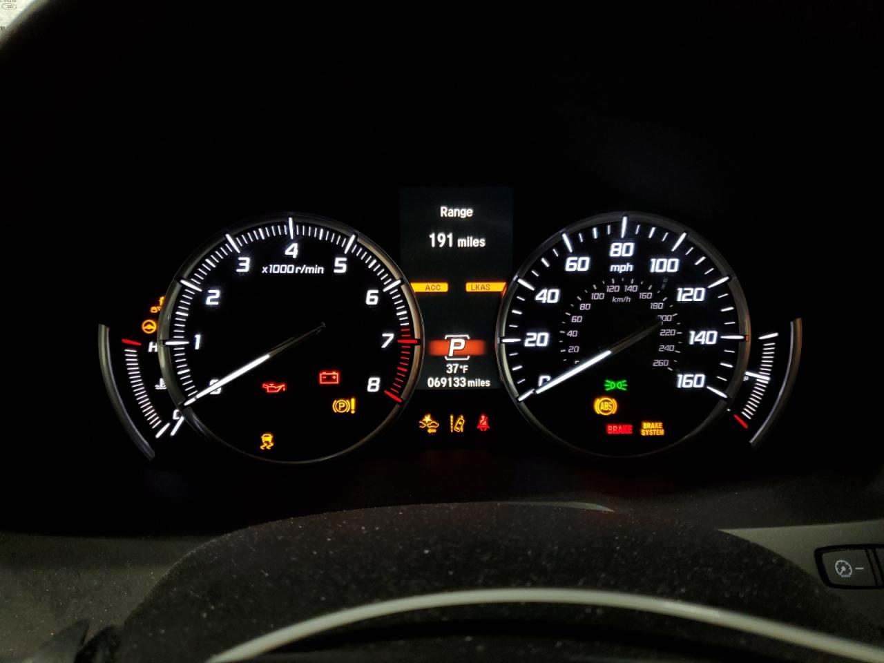 2017 Acura MDX - Image 9