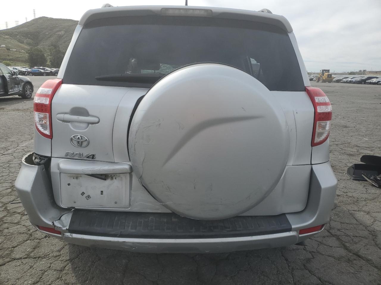 2011 Toyota RAV 4 - Image 6