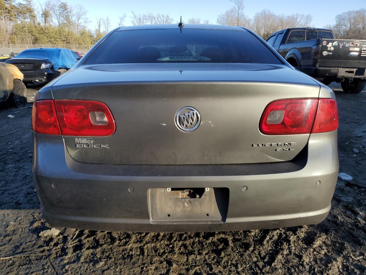 2007 Buick Lucerne - Image 6