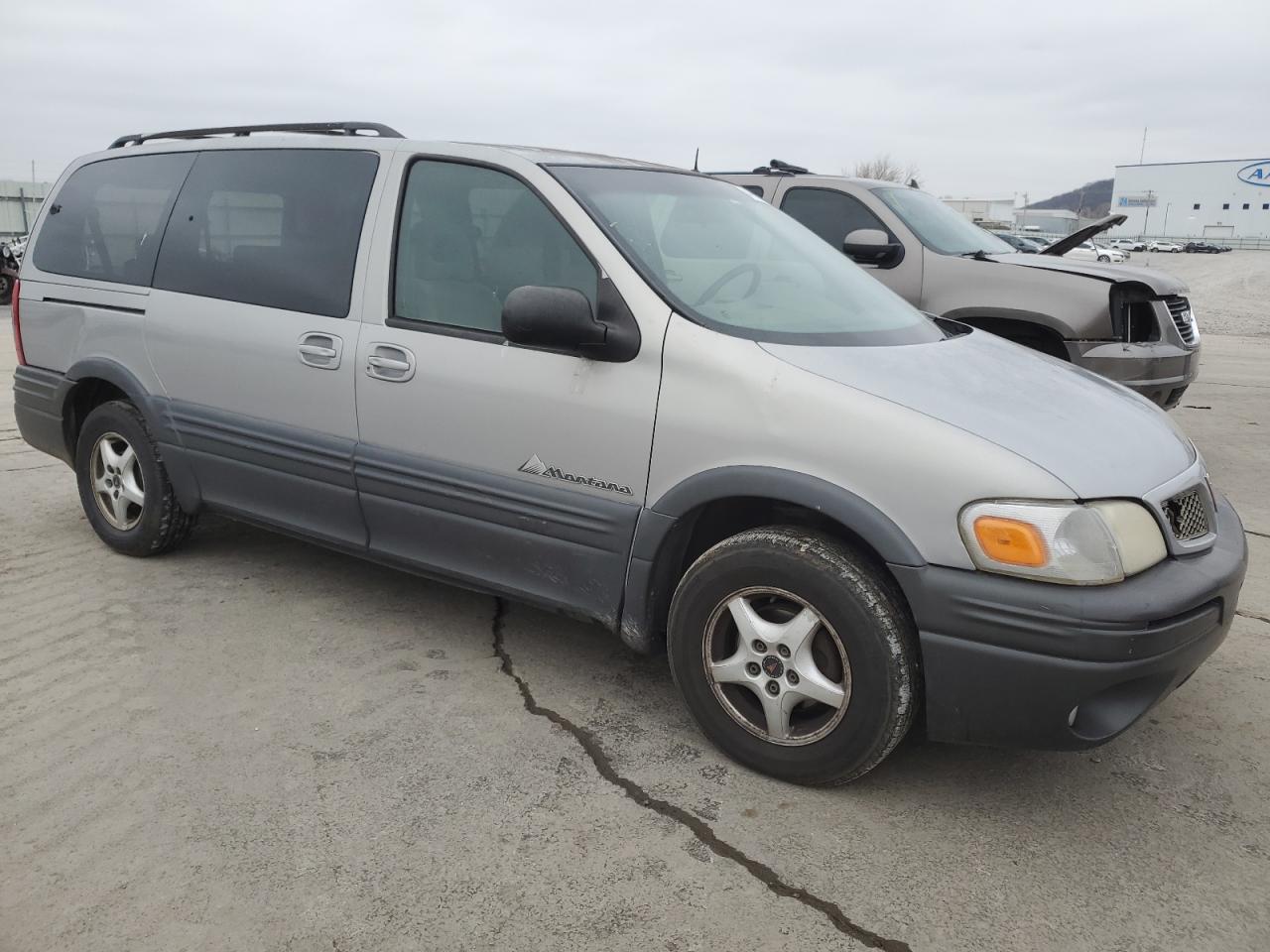 2001 Pontiac Montana - Image 4