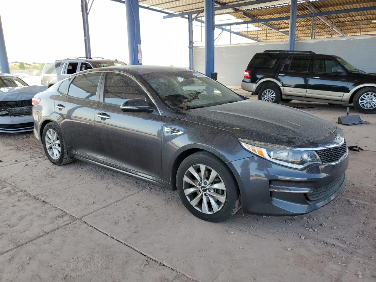 2017 Kia Optima - Image 4