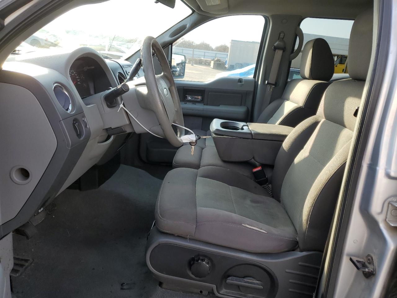 2006 Ford F-150 - Image 7