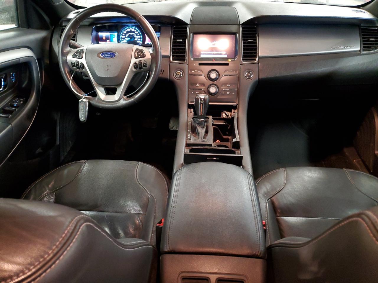 2015 Ford Taurus - Image 8