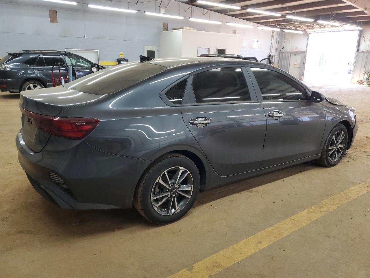 2024 Kia Forte - Image 3