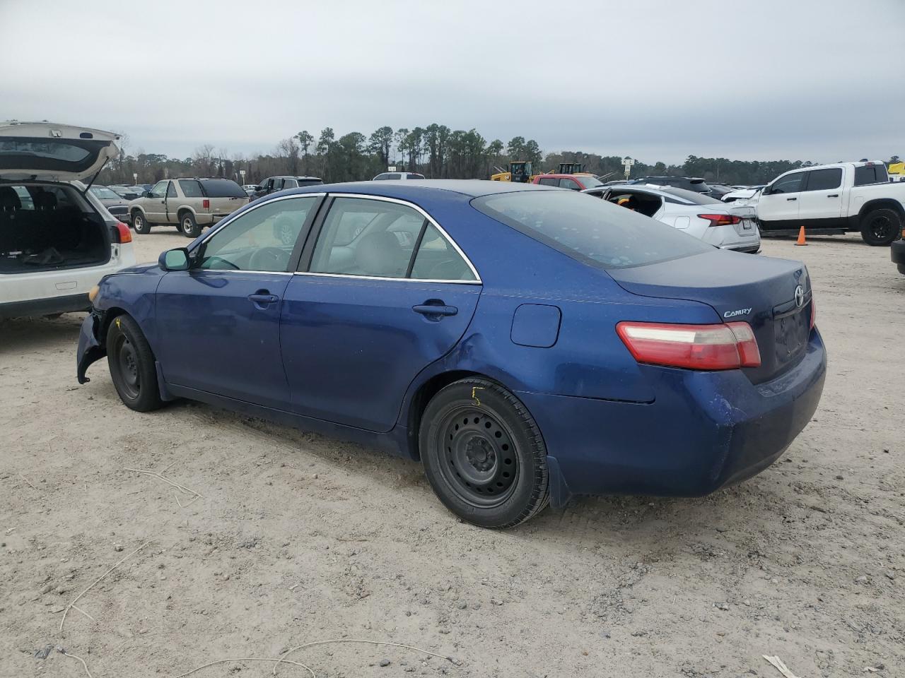 2008 Toyota Camry - Image 2