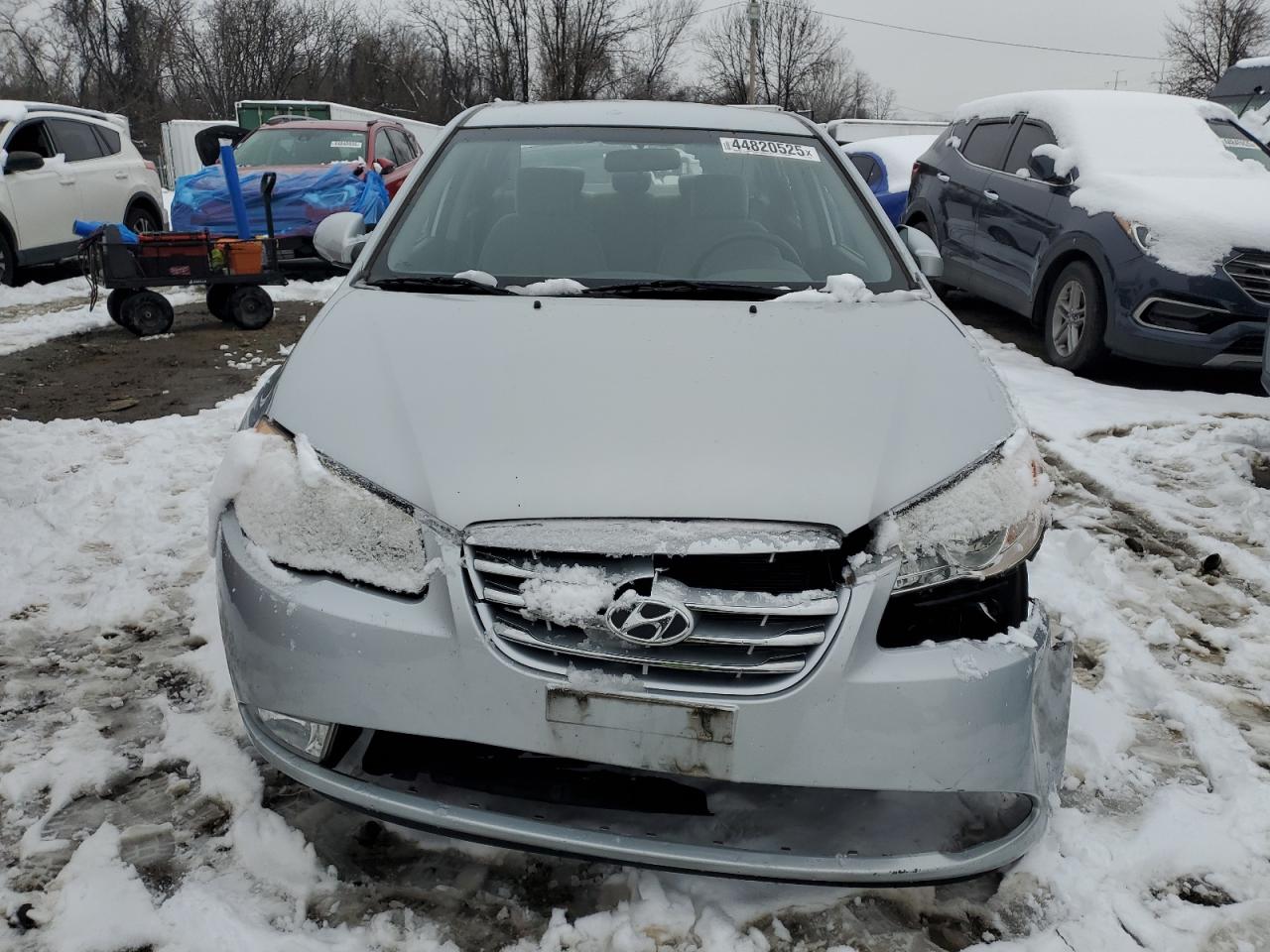 2010 Hyundai Elantra - Image 5