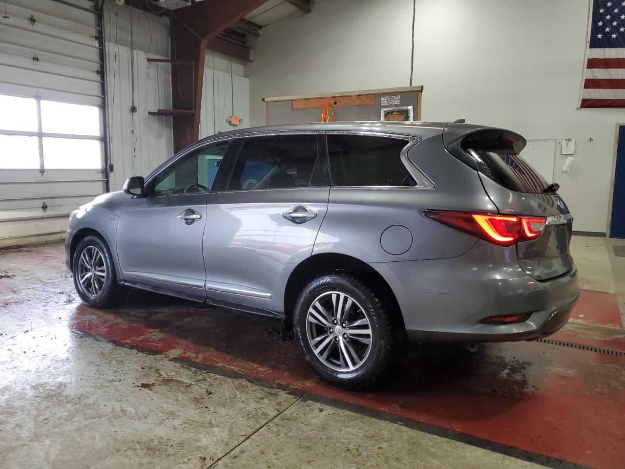 2016 Infiniti QX60 - Image 2