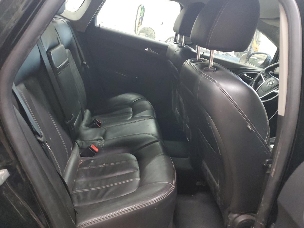 2012 Buick Verano - Image 10