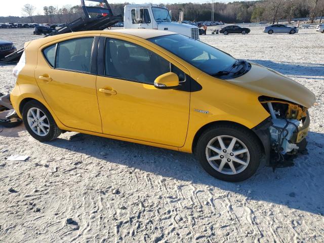  TOYOTA PRIUS 2014 Żółty