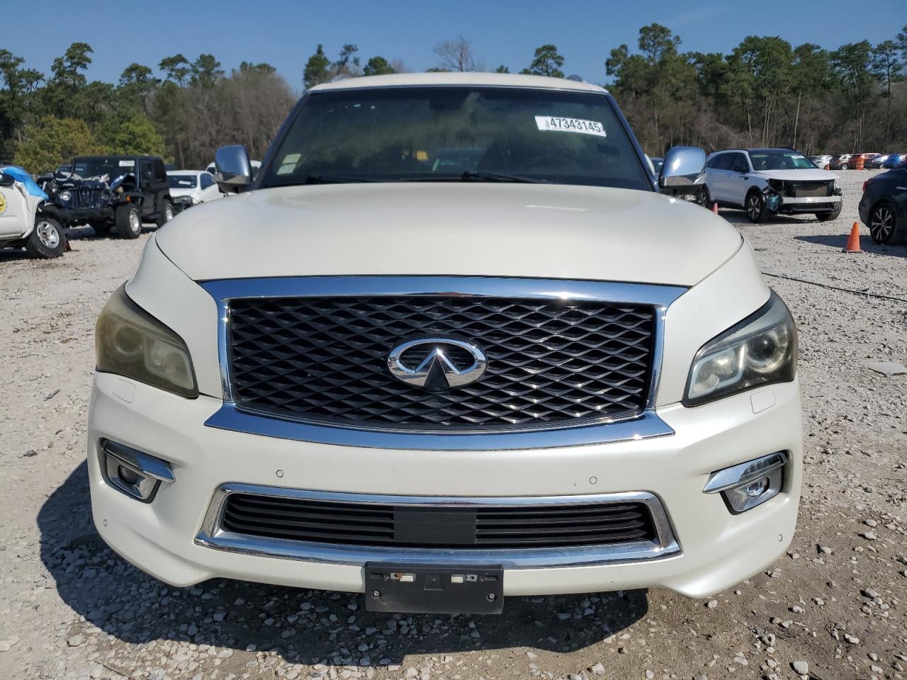 2015 Infiniti QX80 - Image 5