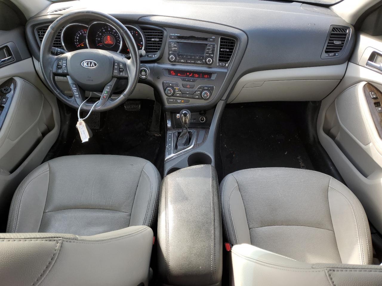2012 Kia Optima - Image 8