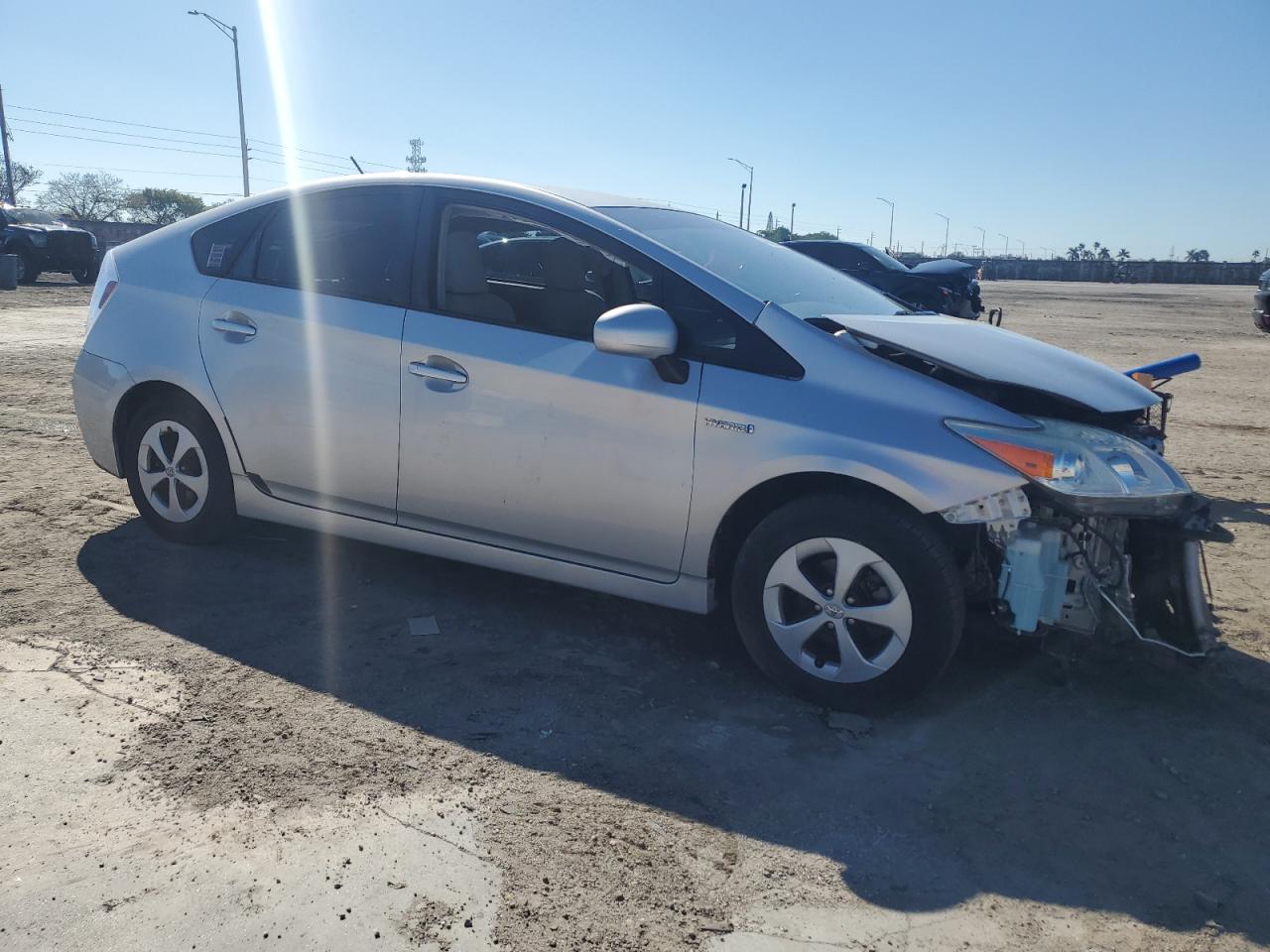 2015 Toyota Prius - Image 4
