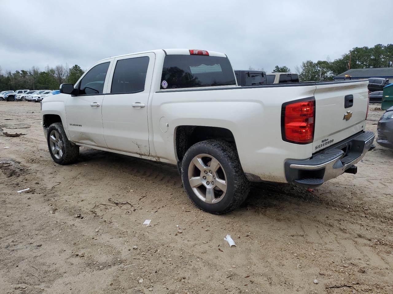 2014 Chevrolet Silverado - Image 2