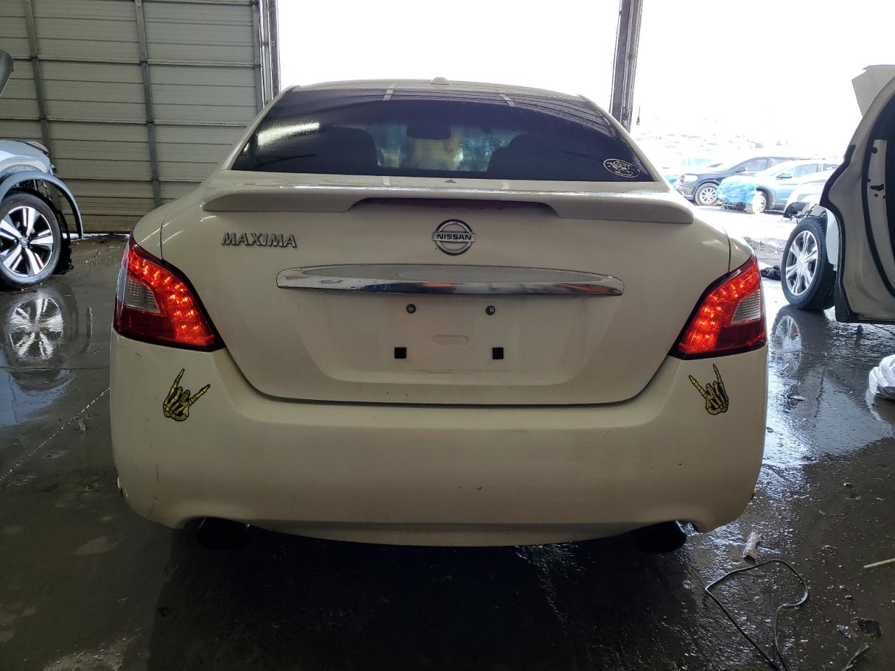 2010 Nissan Maxima - Image 6
