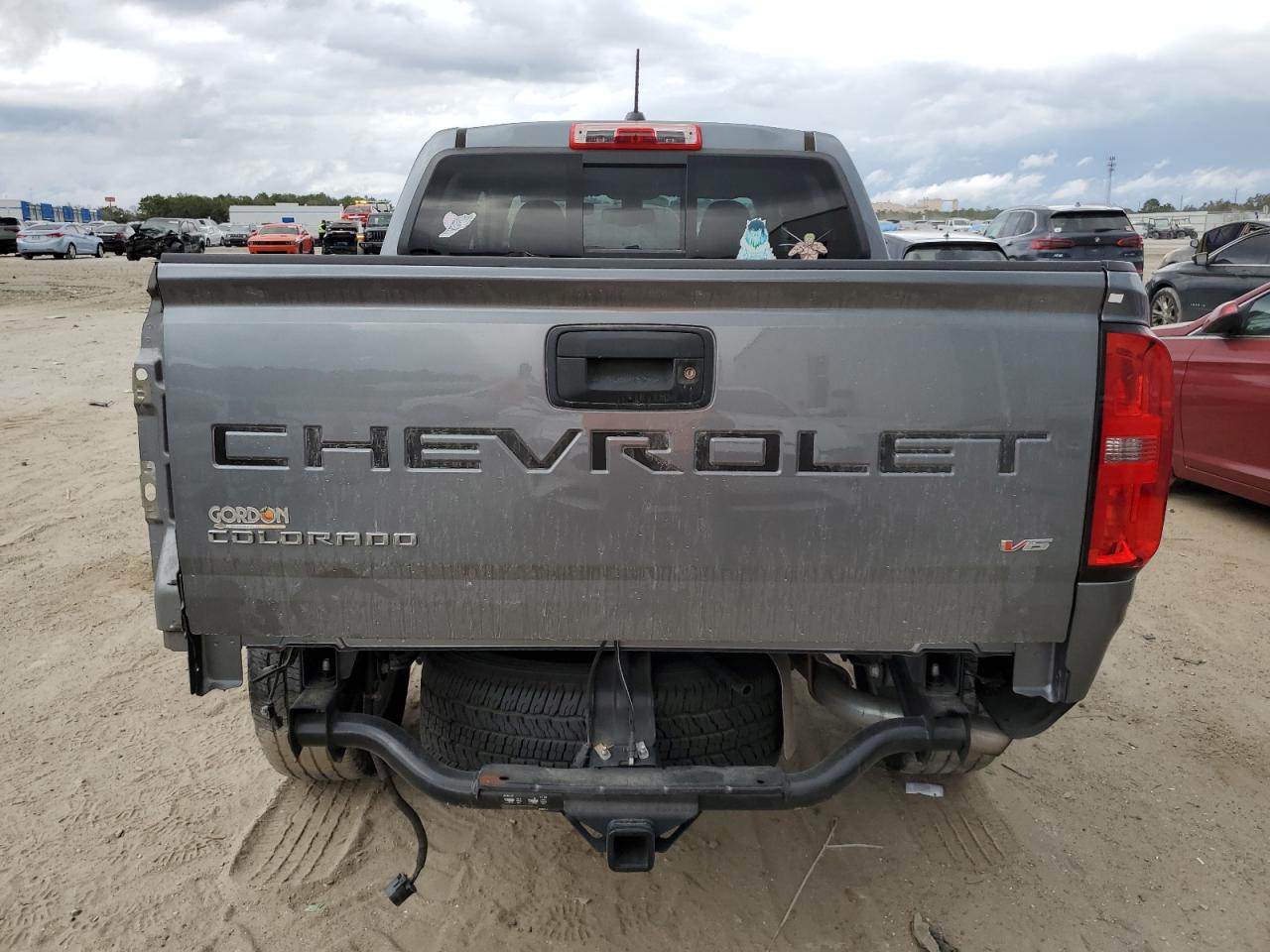 2022 Chevrolet Colorado - Image 6