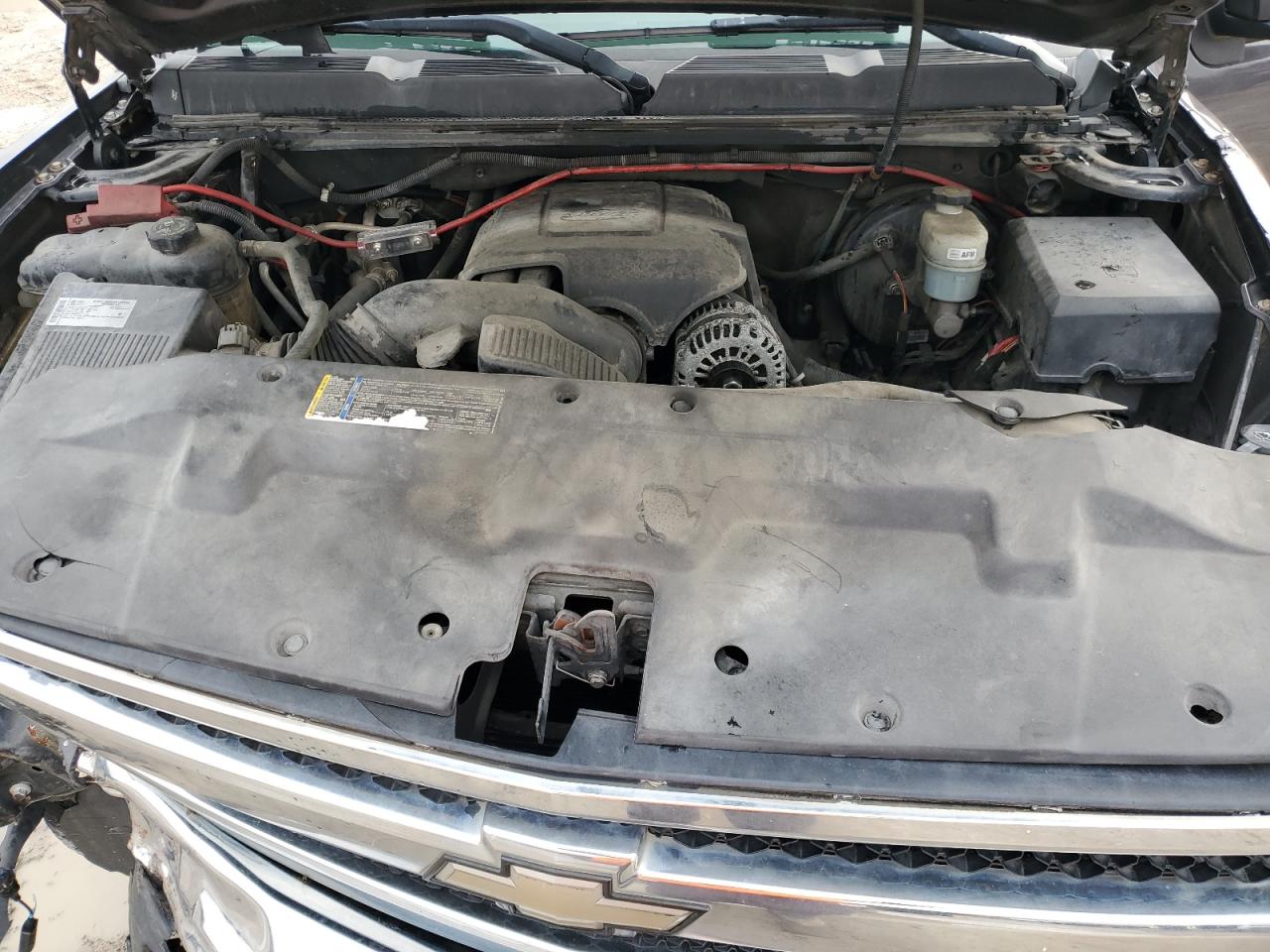 2010 Chevrolet Silverado - Image 11