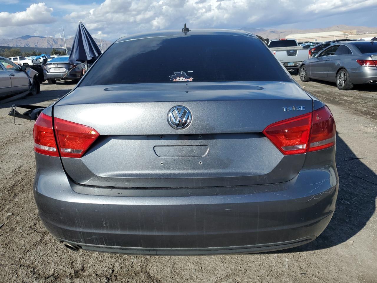 2015 Volkswagen Passat - Image 6