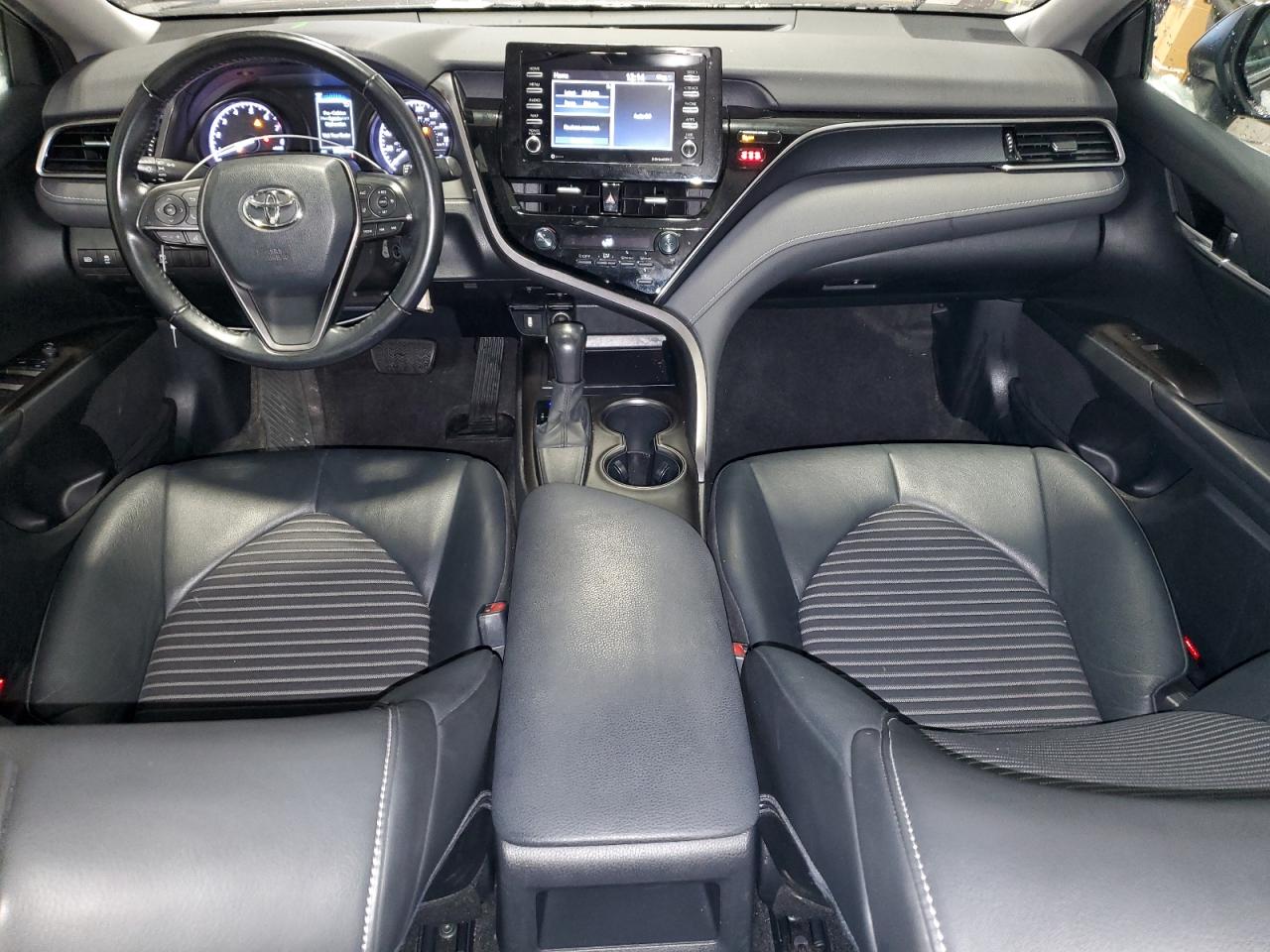 2021 Toyota Camry - Image 8