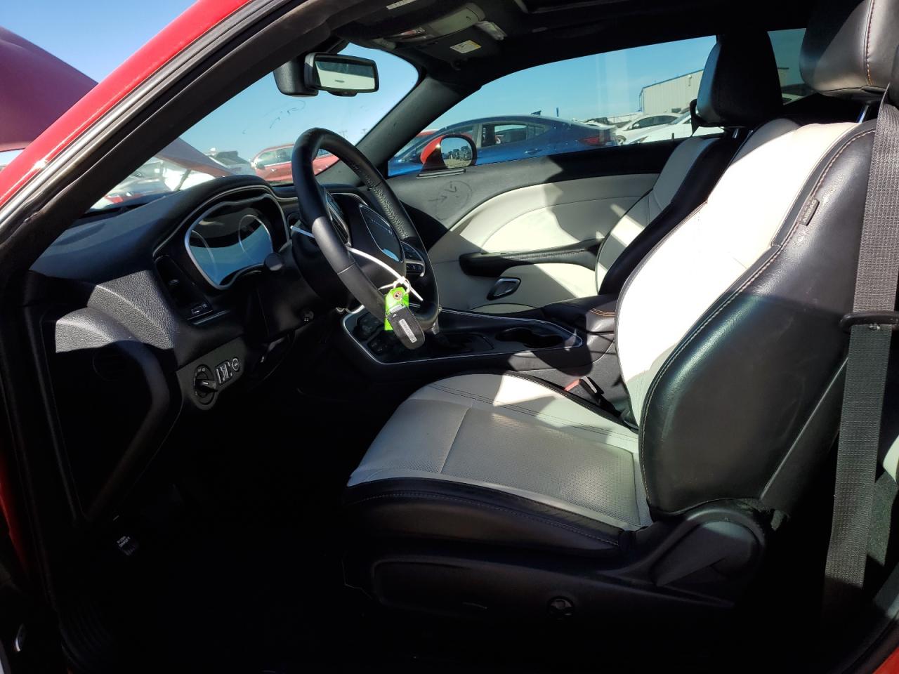 2018 Dodge Challenger - Image 7