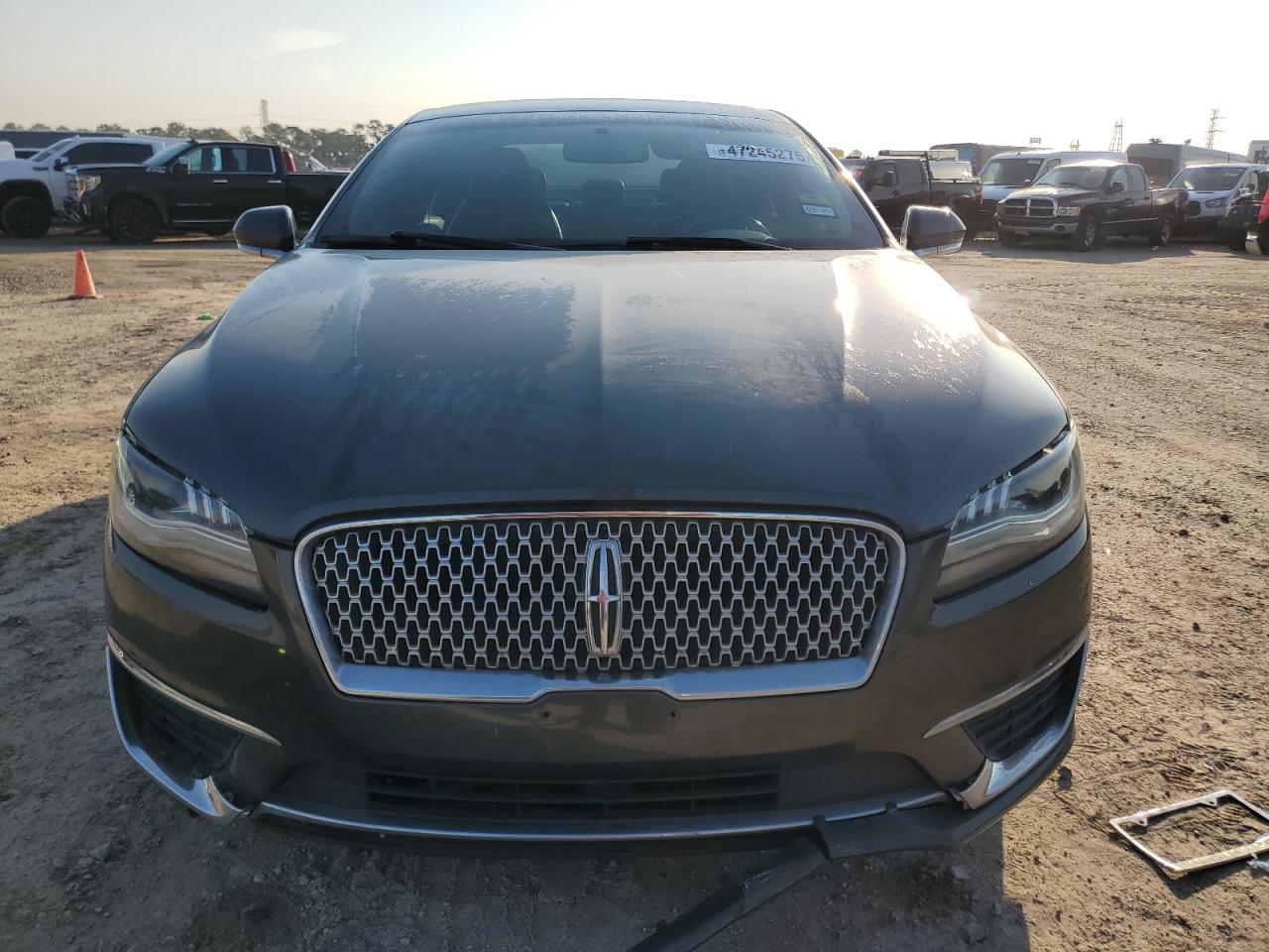 2017 Lincoln MKZ - Image 5