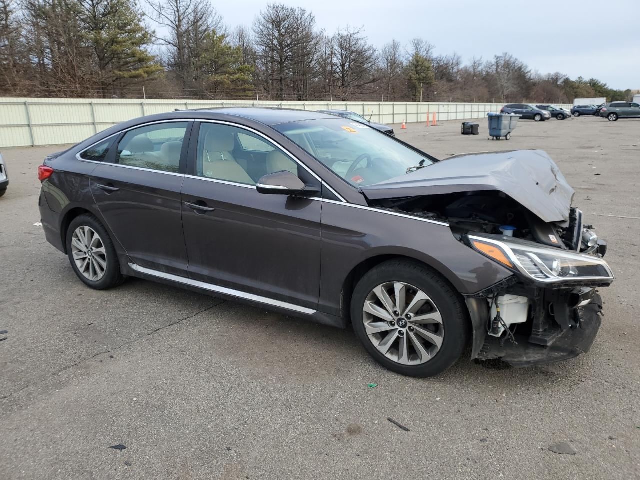2017 Hyundai Sonata - Image 4