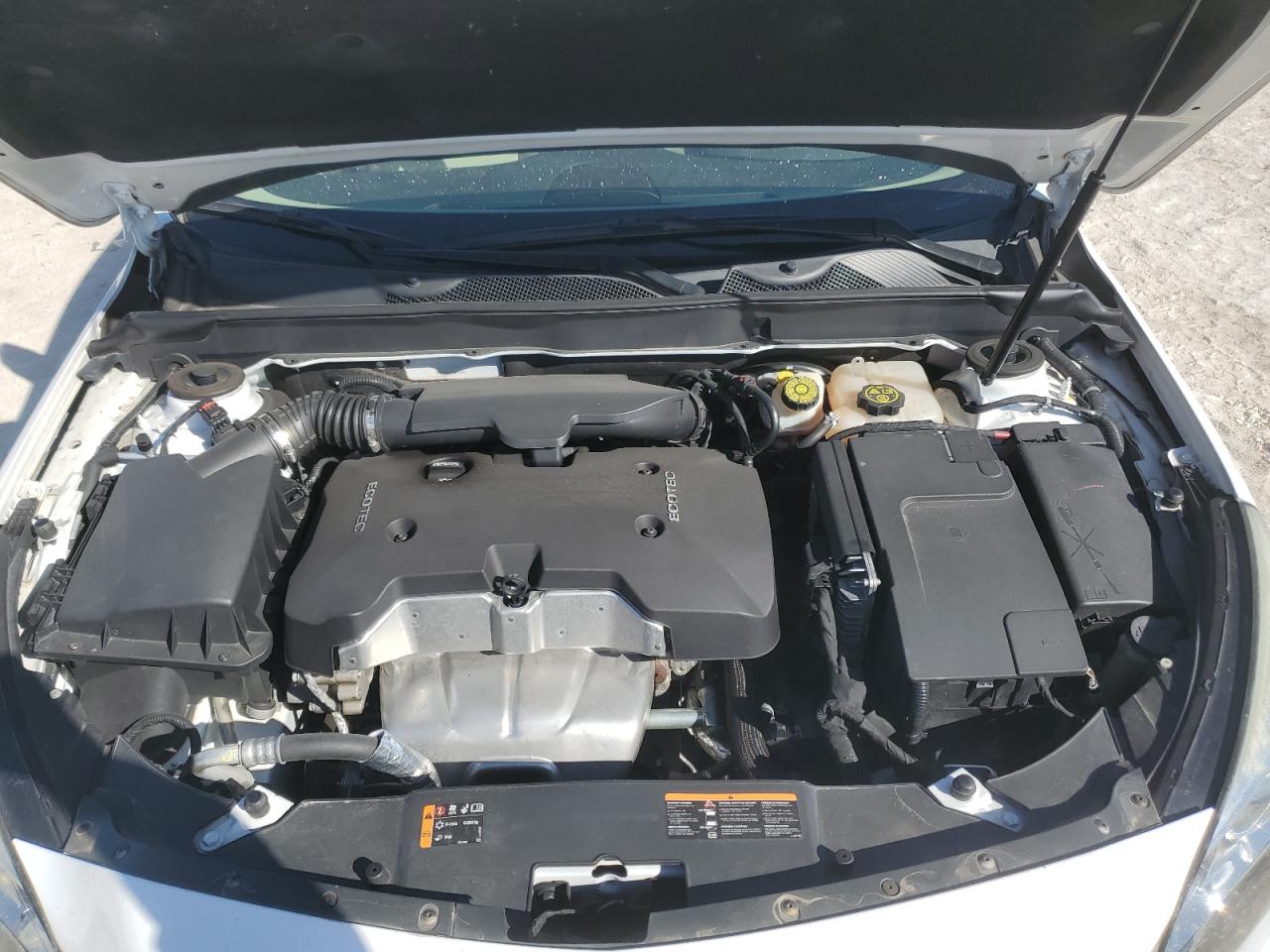 2015 Chevrolet Malibu - Image 11
