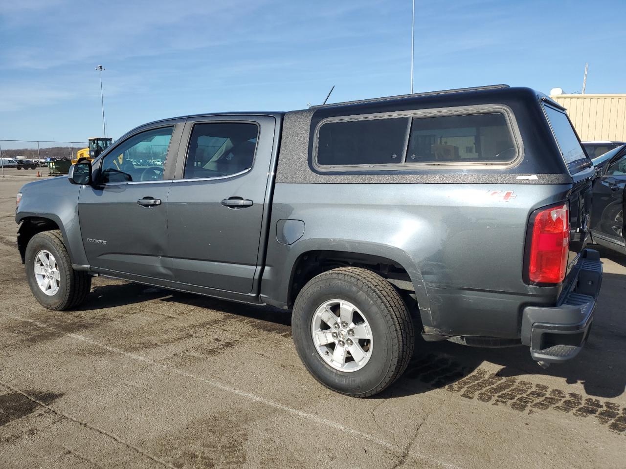 2017 Chevrolet Colorado - Image 2