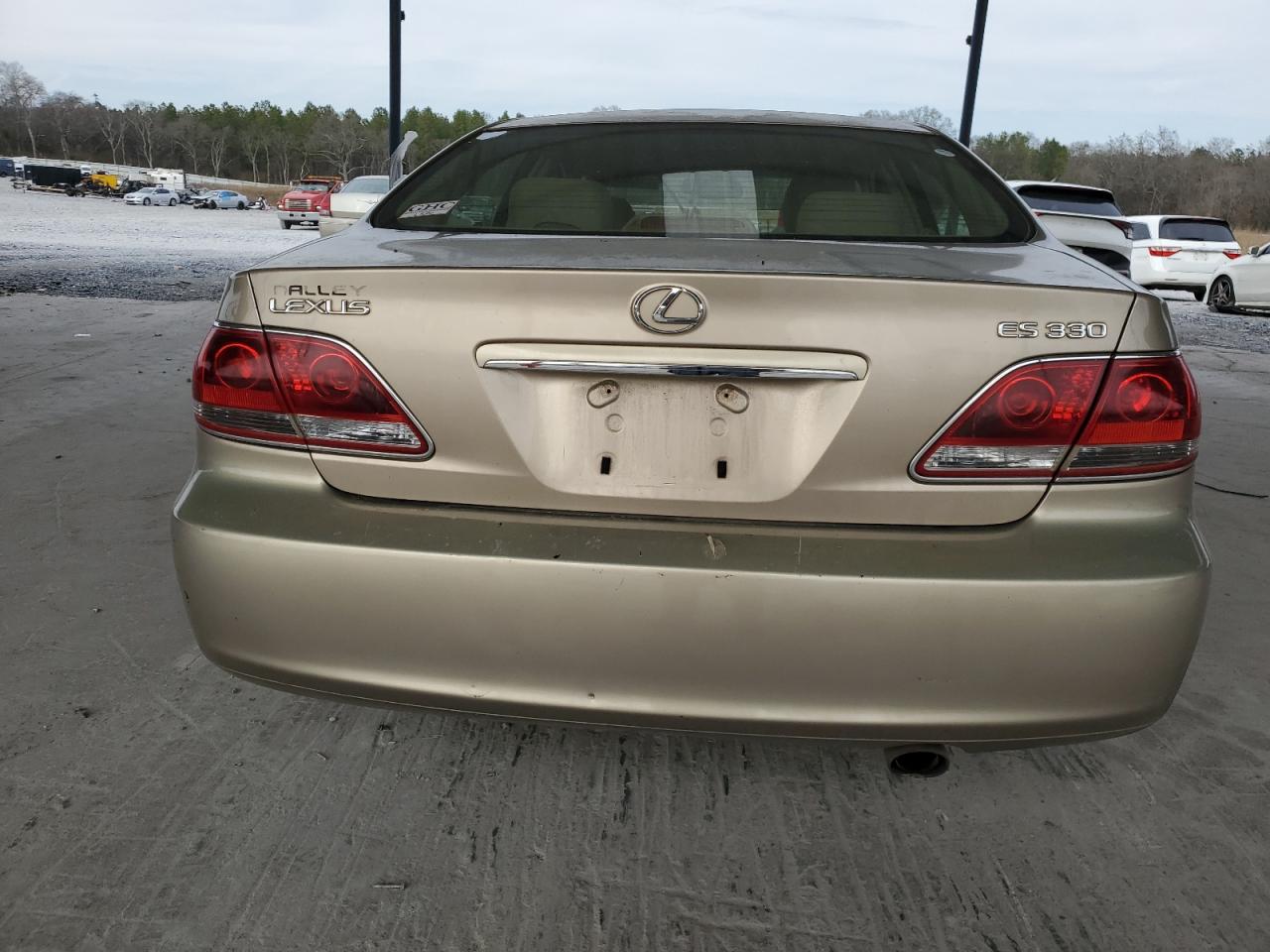 2005 Lexus ES - Image 6