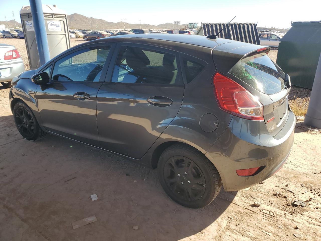 2015 Ford Fiesta - Image 2