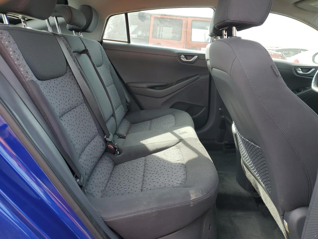 2019 Hyundai IONIQ - Image 10