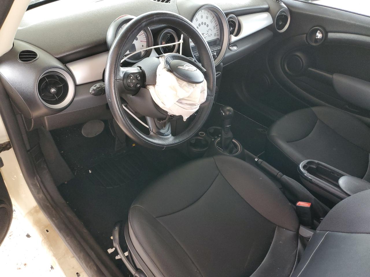 2012 MINI Cooper - Image 8