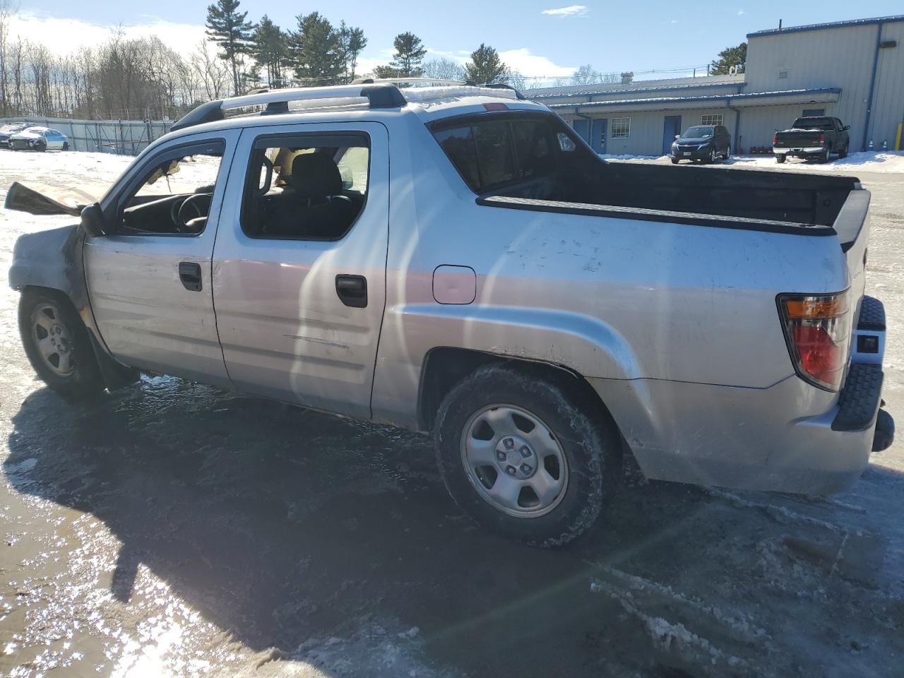 2008 Honda Ridgeline - Image 2