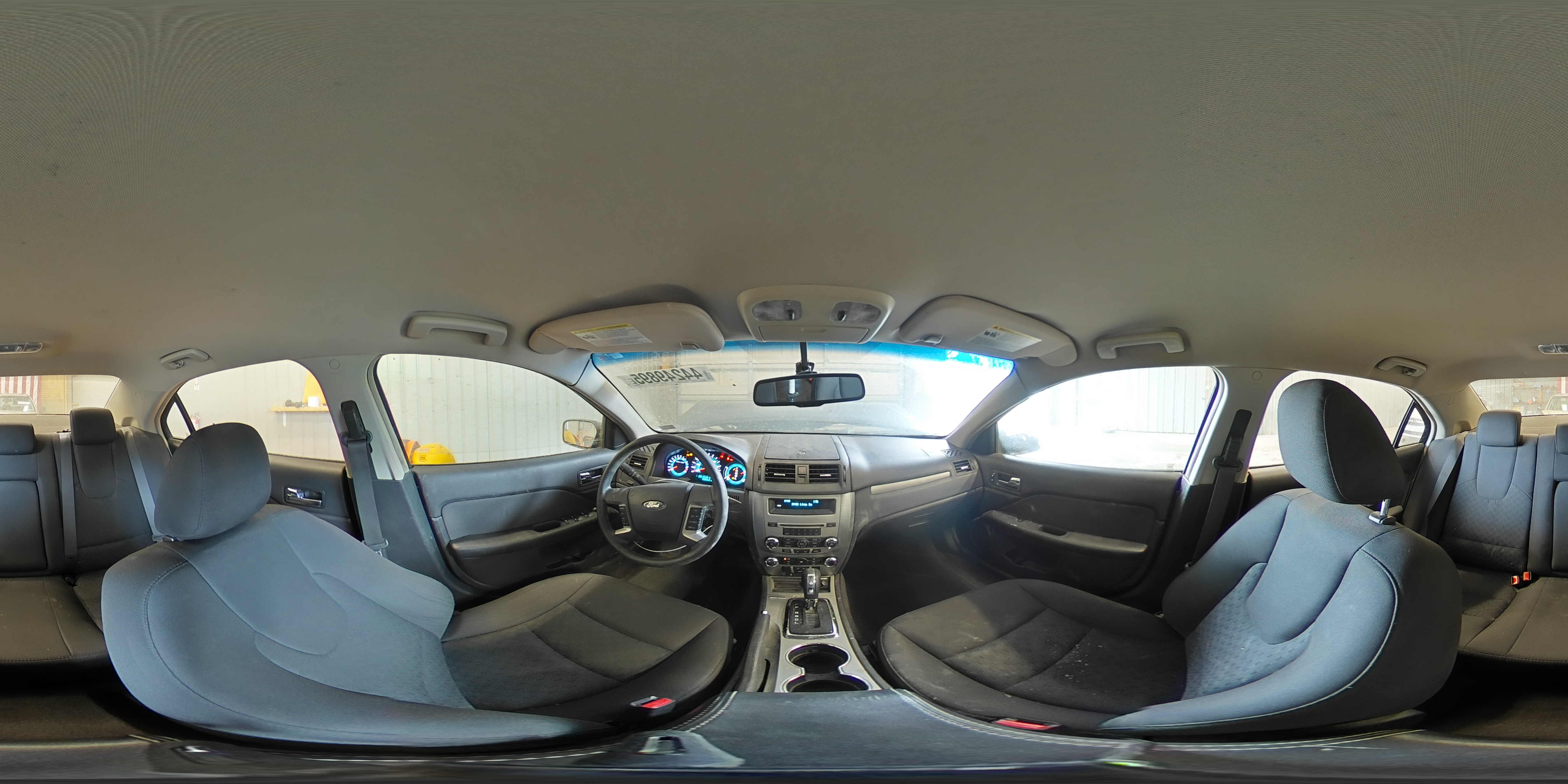 2010 Ford Fusion - Image 12