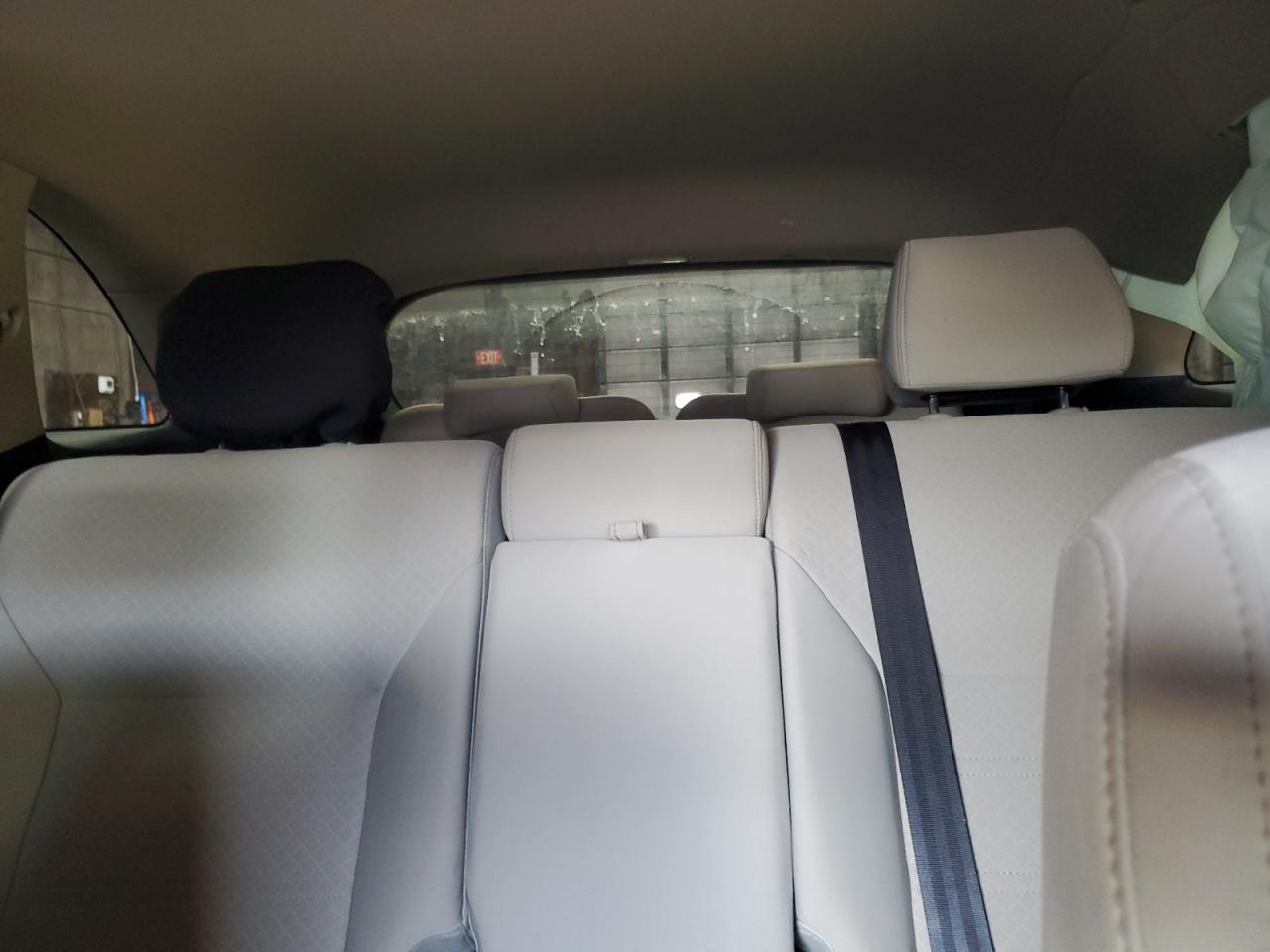 2016 Kia Sorento - Image 10