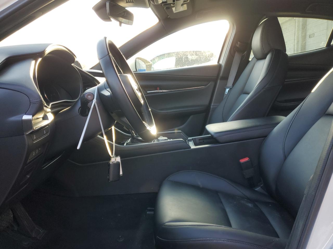 2023 Mazda 3 - Image 7
